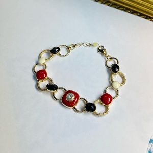 Ladies bracelet
